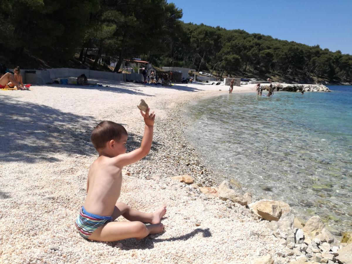 Apartments Mare Trogir Ngoại thất bức ảnh