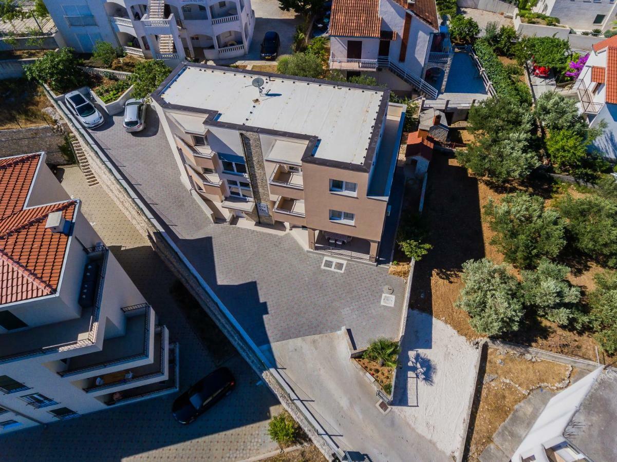 Apartments Mare Trogir Ngoại thất bức ảnh