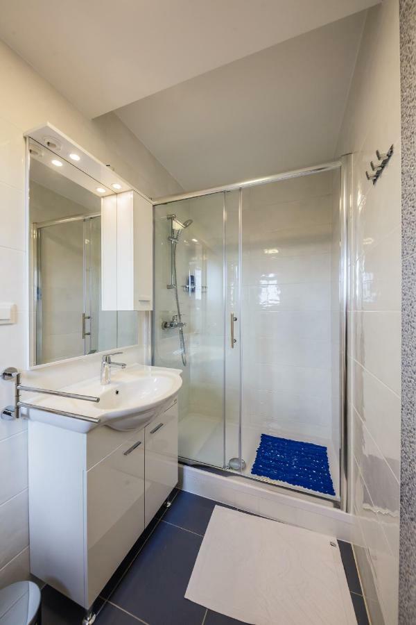 Apartments Mare Trogir Ngoại thất bức ảnh
